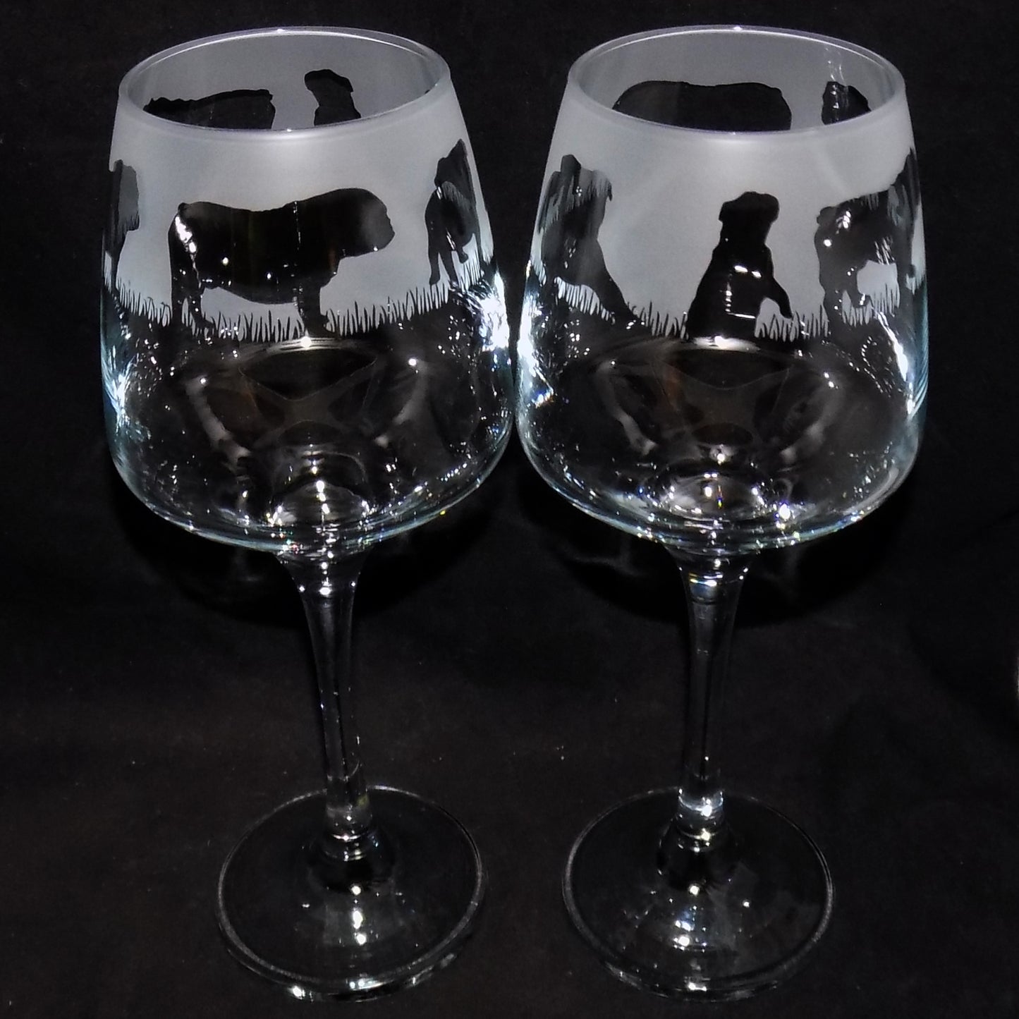 British Bulldog Stemmed Wine Glass