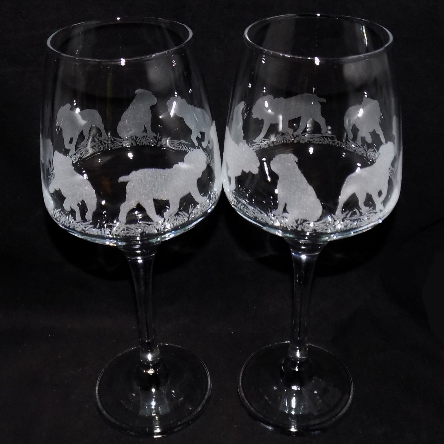 British Bulldog Stemmed Wine Glass