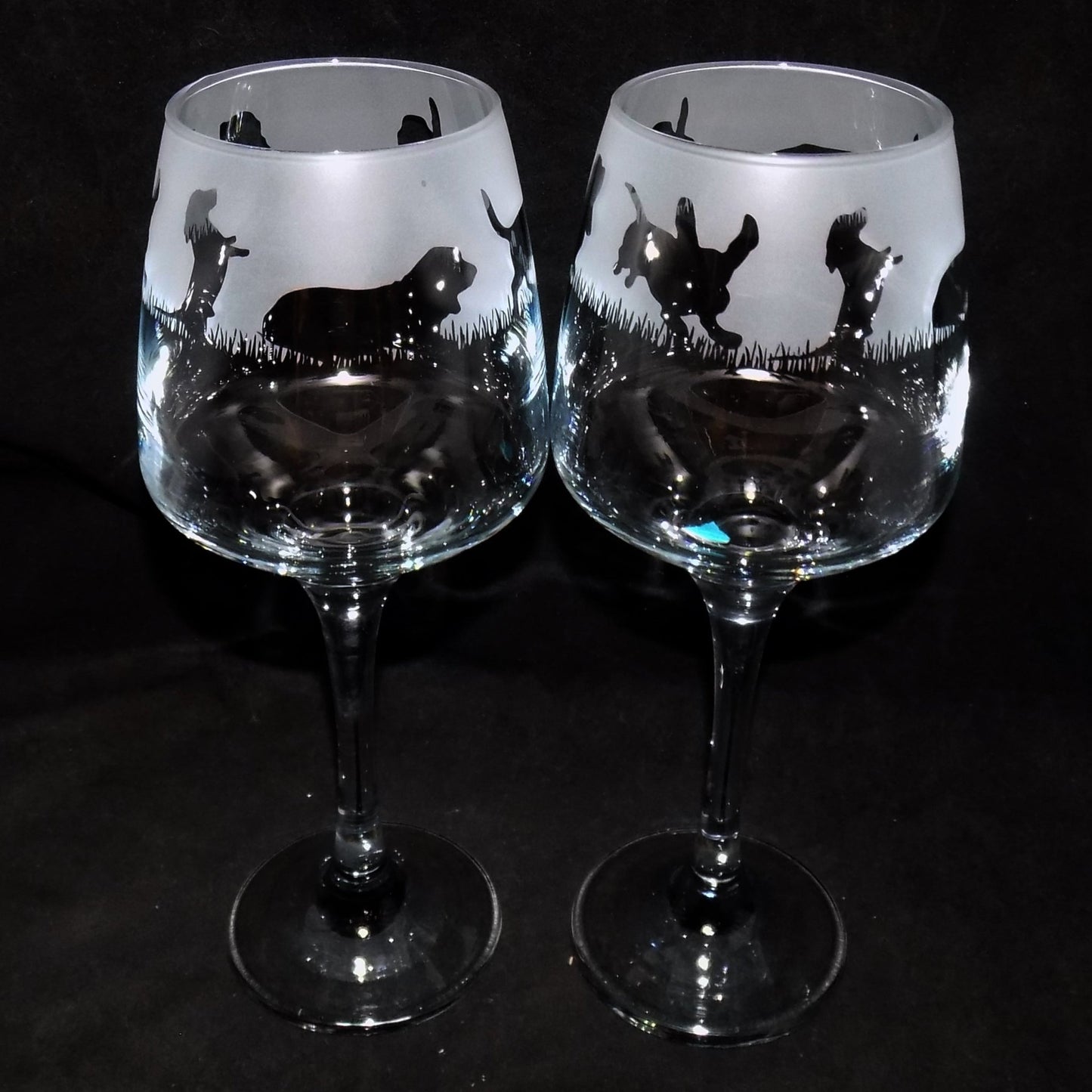 Basset Hound Stemmed Wine Glass