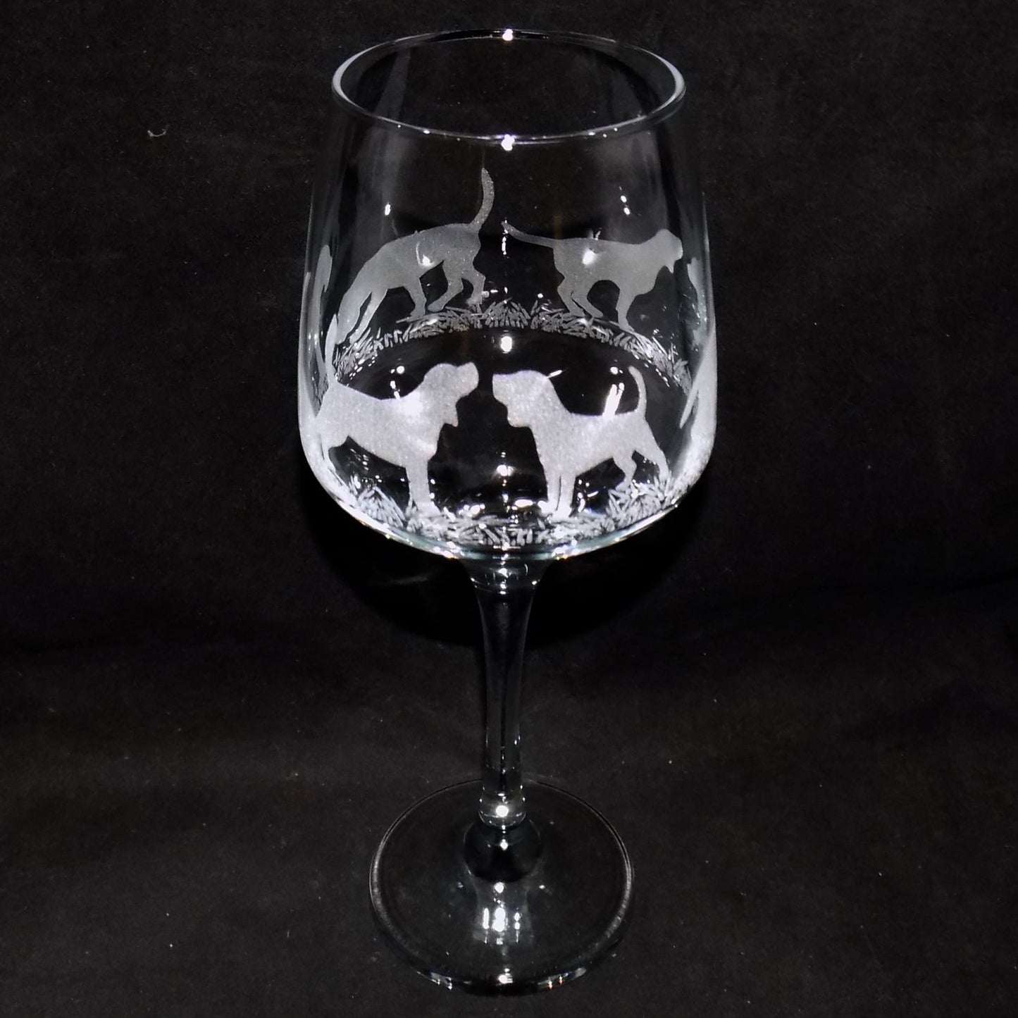 Beagle Stemmed Wine Glass