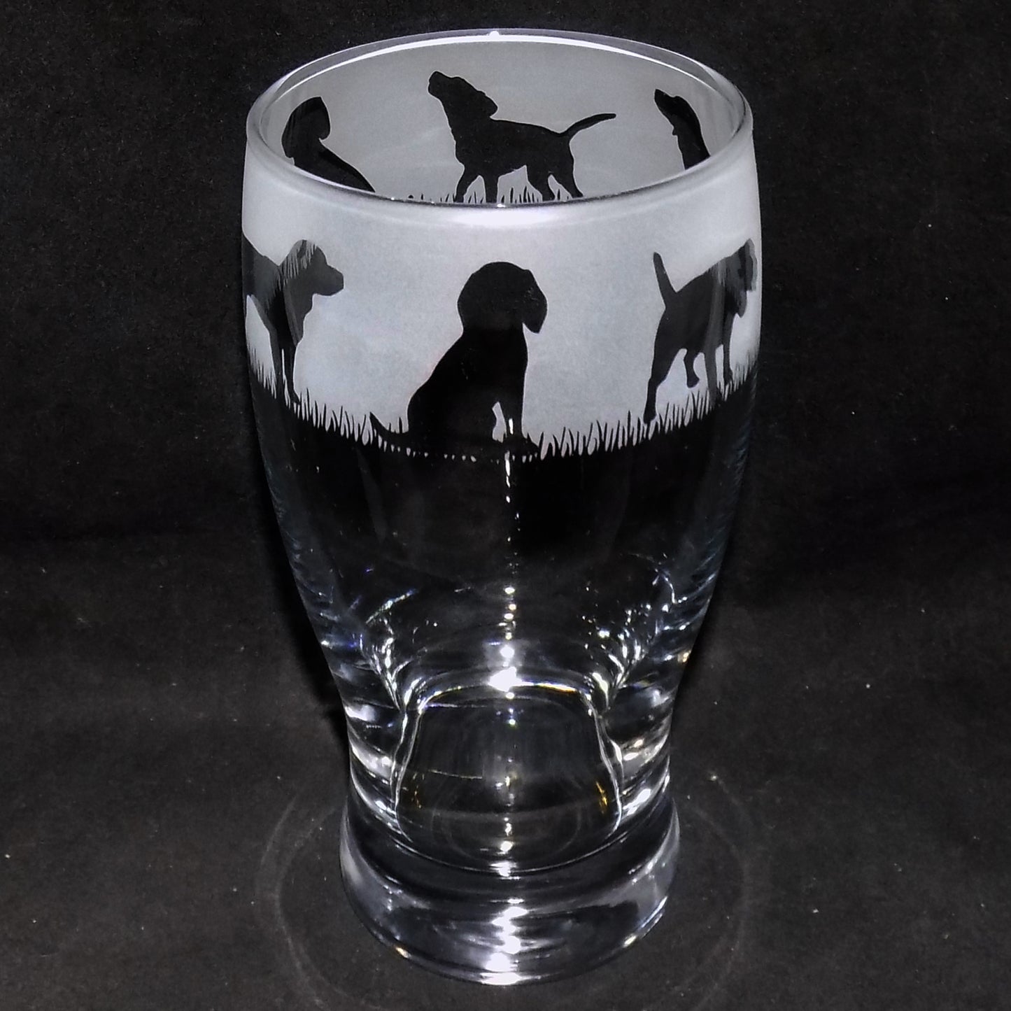 Beagle Pint Glass