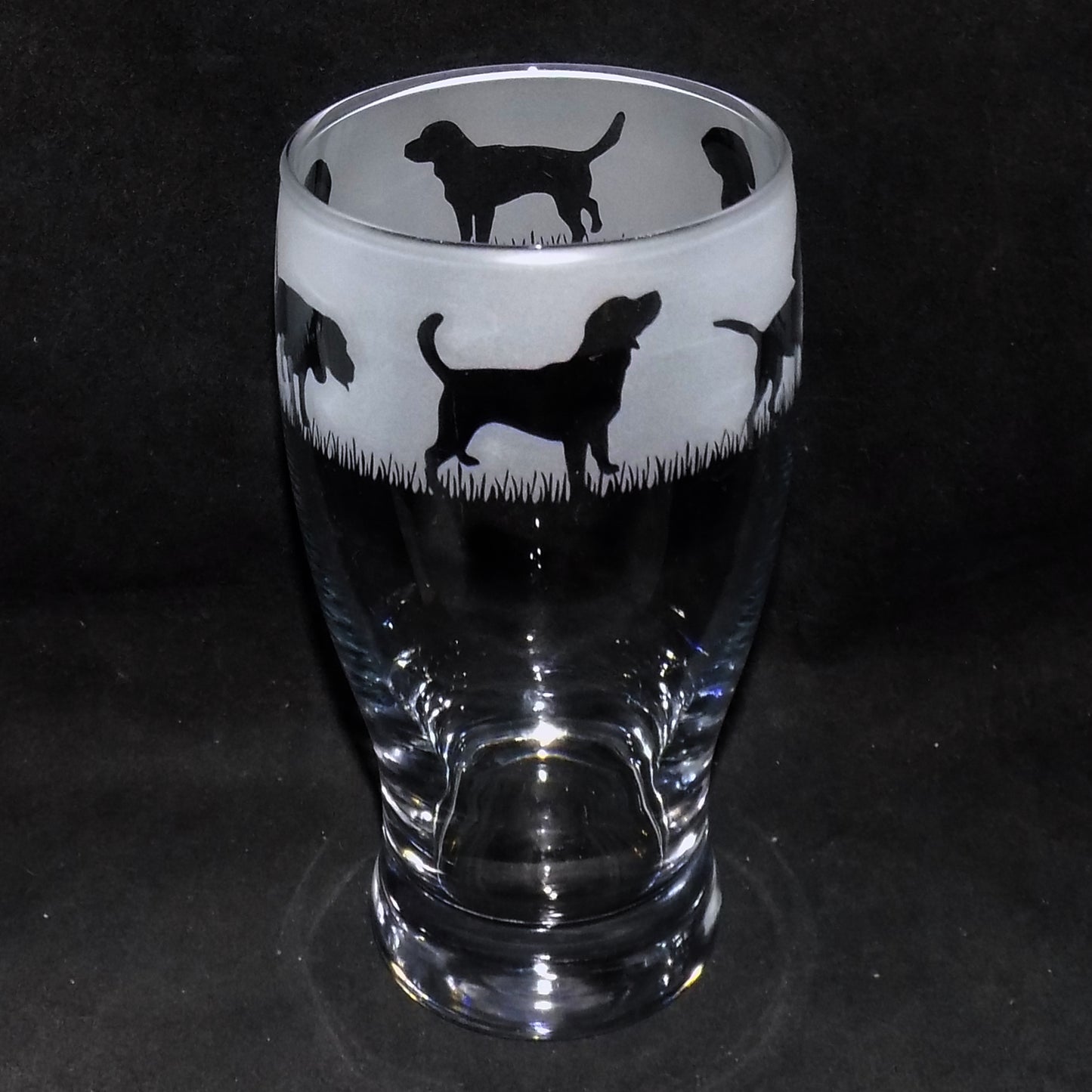 Beagle Pint Glass
