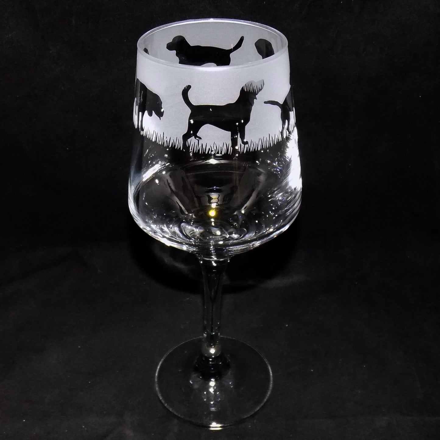 Beagle Stemmed Wine Glass