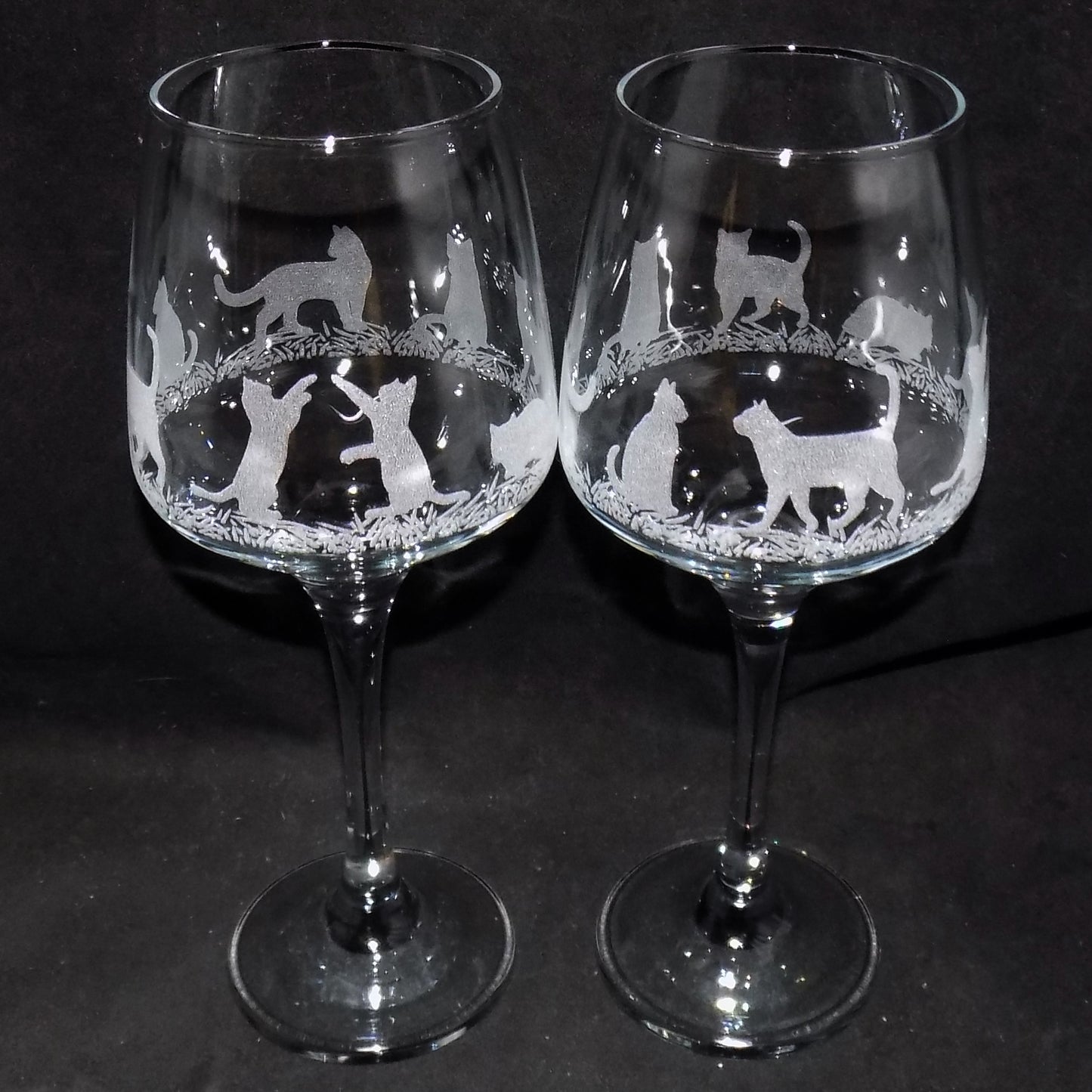 Cat Stemmed Wine Glass