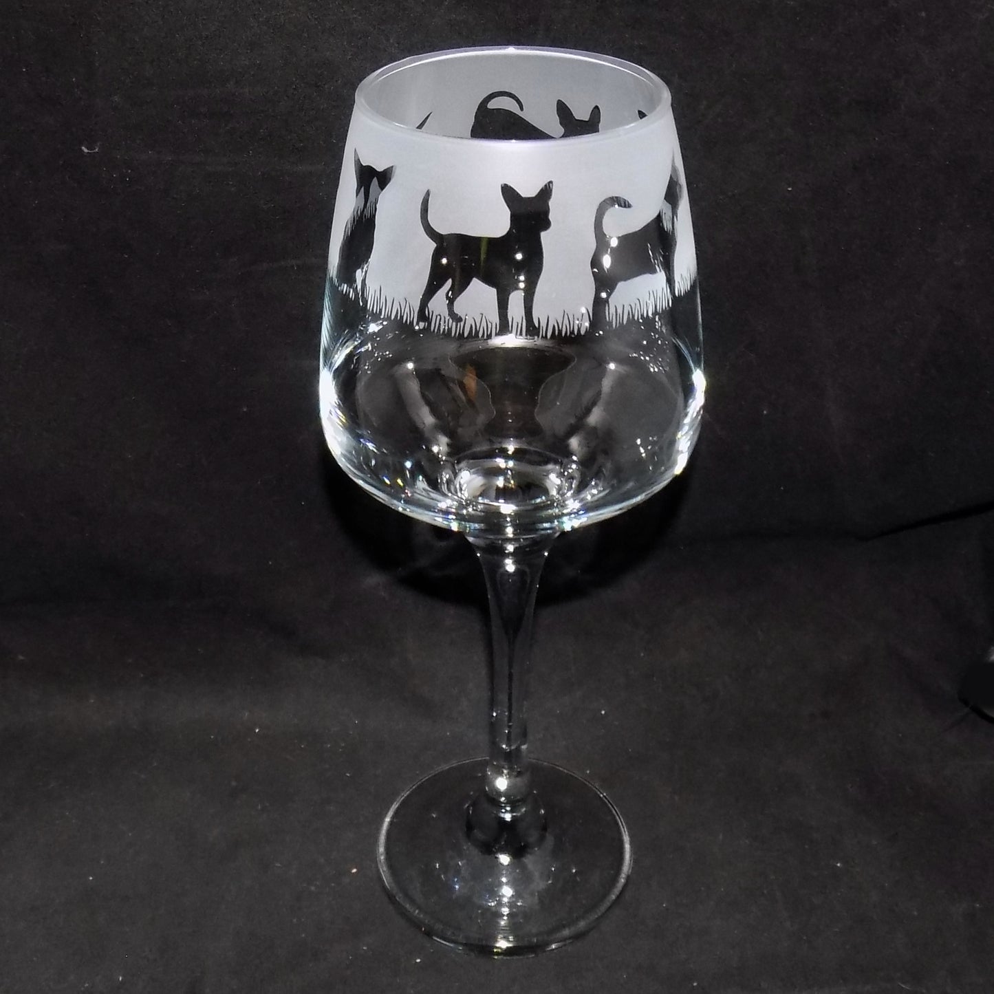 Chihuahua (Short Haired) Stemmed Wine Glass