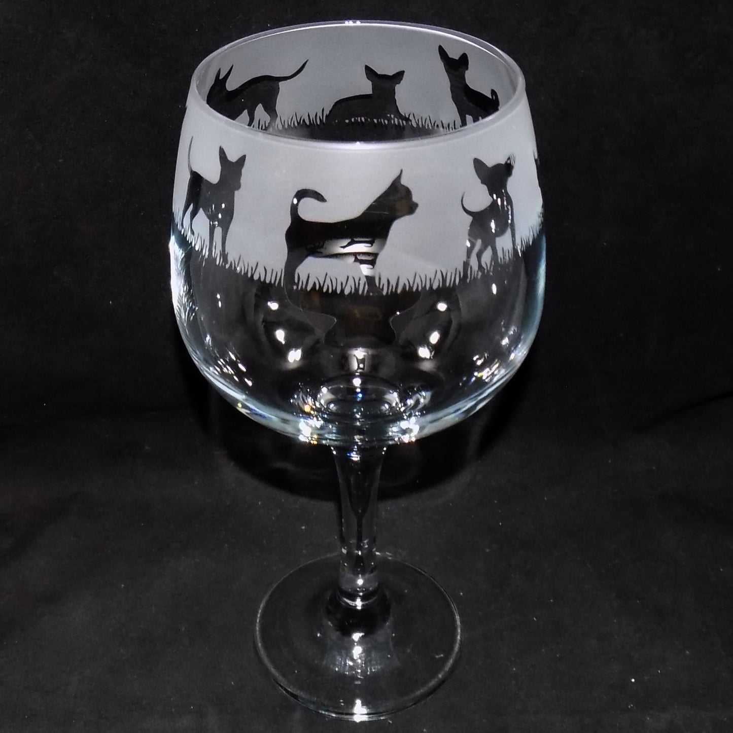 Chihuahua (Short Haired) Gin Glass