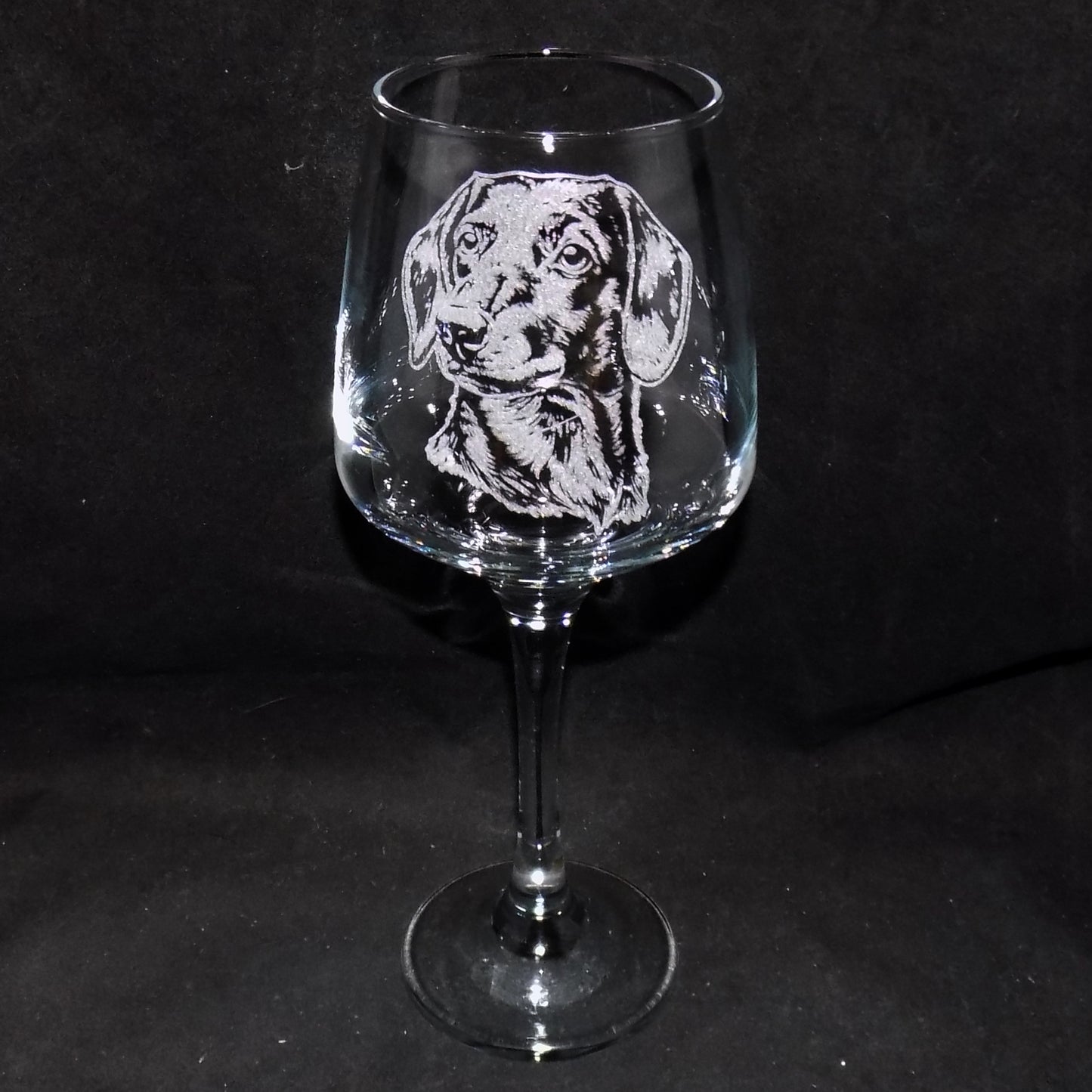 Dachshund Head Portrait Engraved Wine Glass