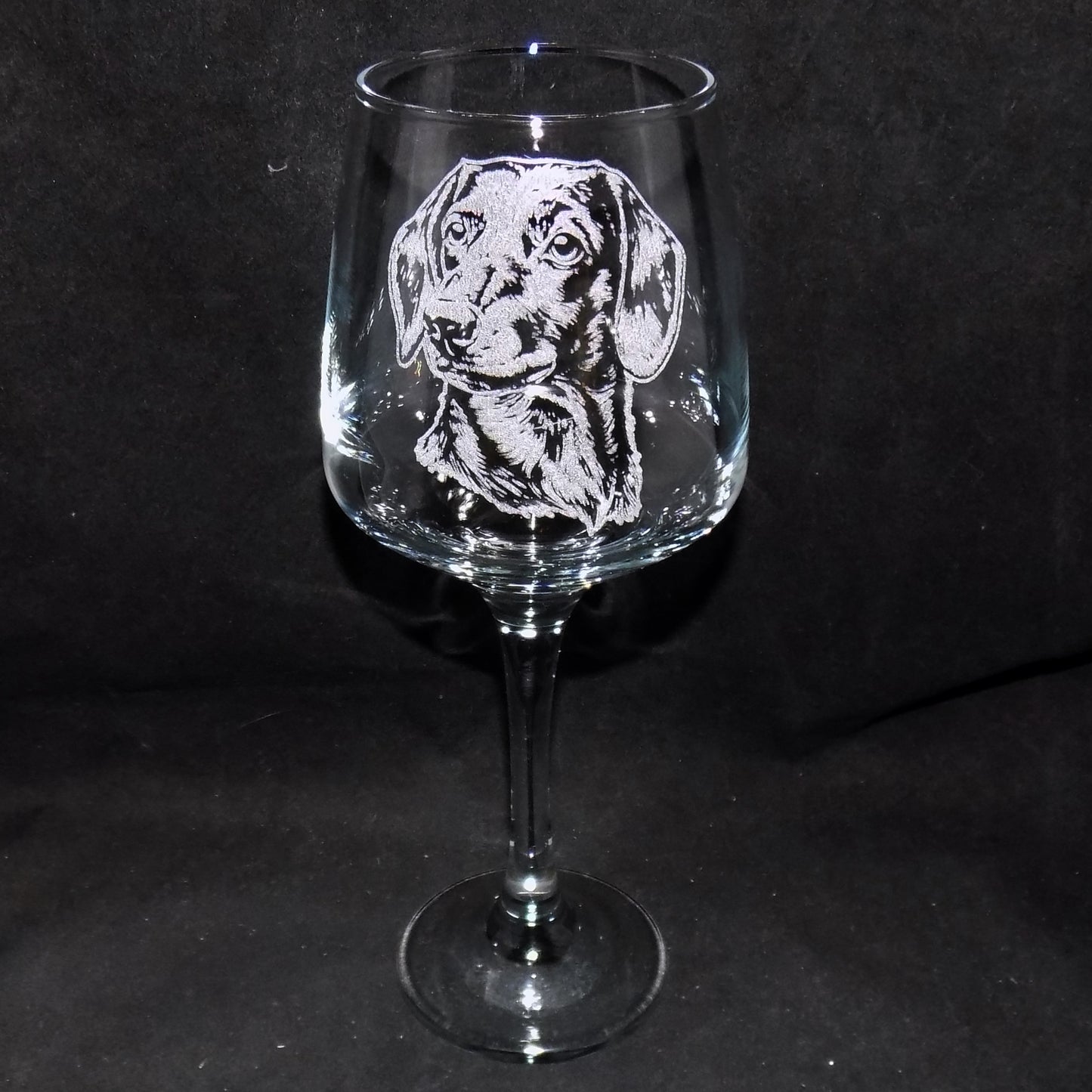 Dachshund Head Portrait Engraved Wine Glass