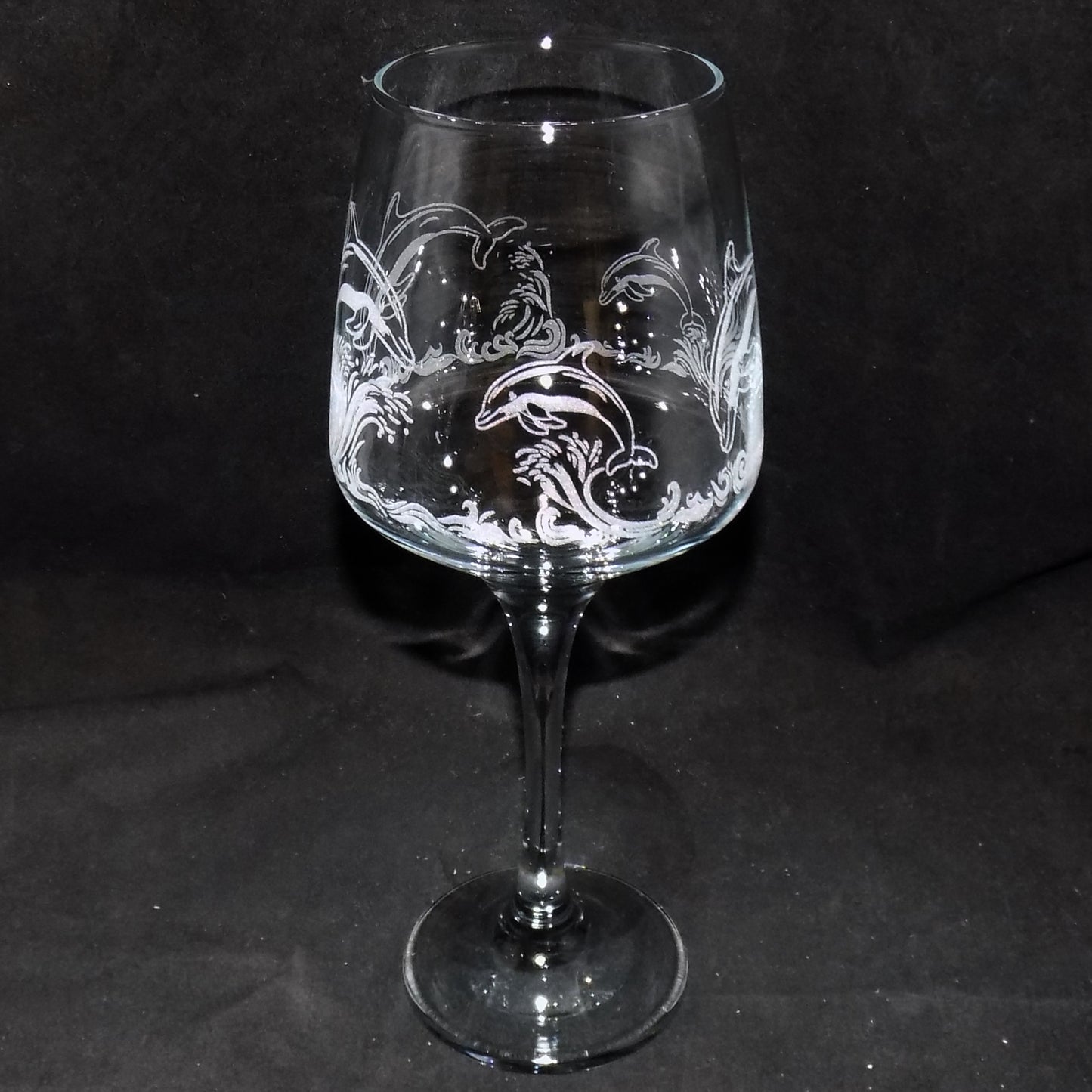 Dolphin Stemmed Wine Glass