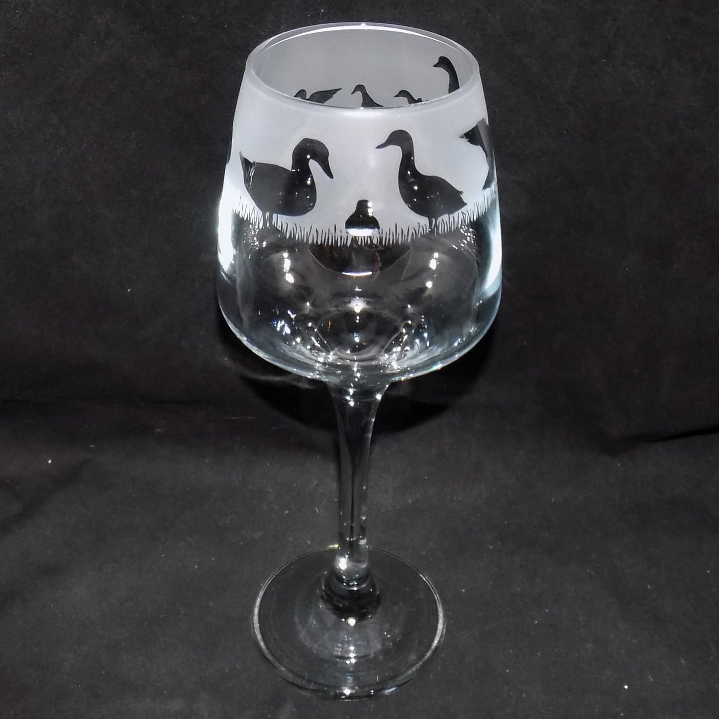 Duck Stemmed Wine Glass