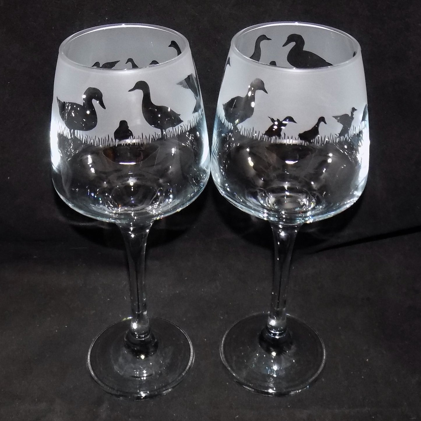 Duck Stemmed Wine Glass