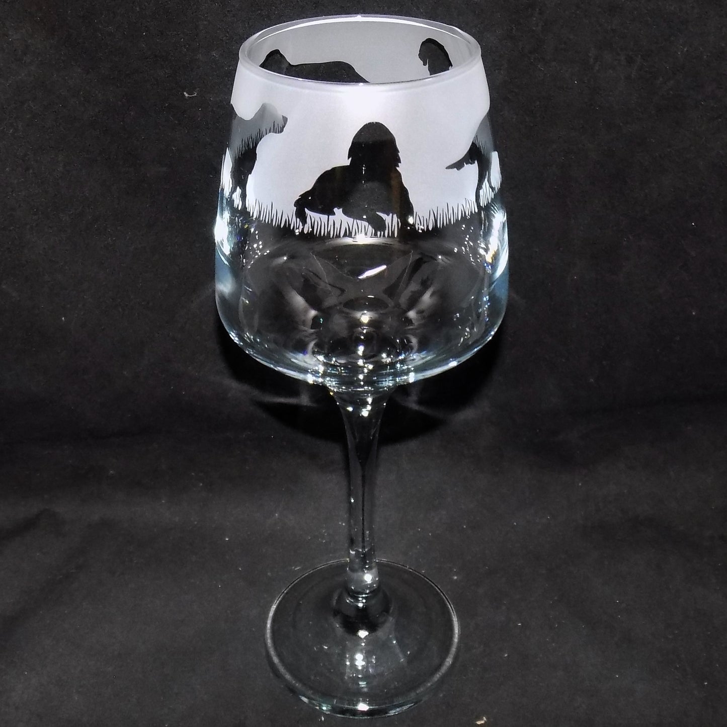 English Setter Stemmed Wine Glass