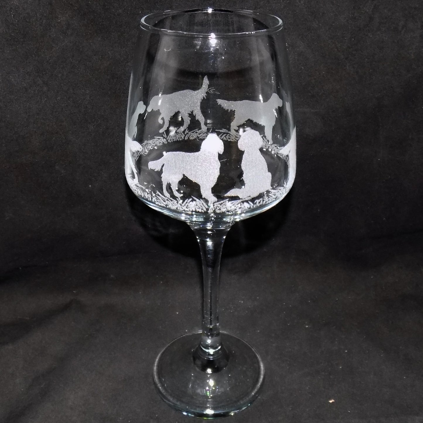 English Setter Stemmed Wine Glass