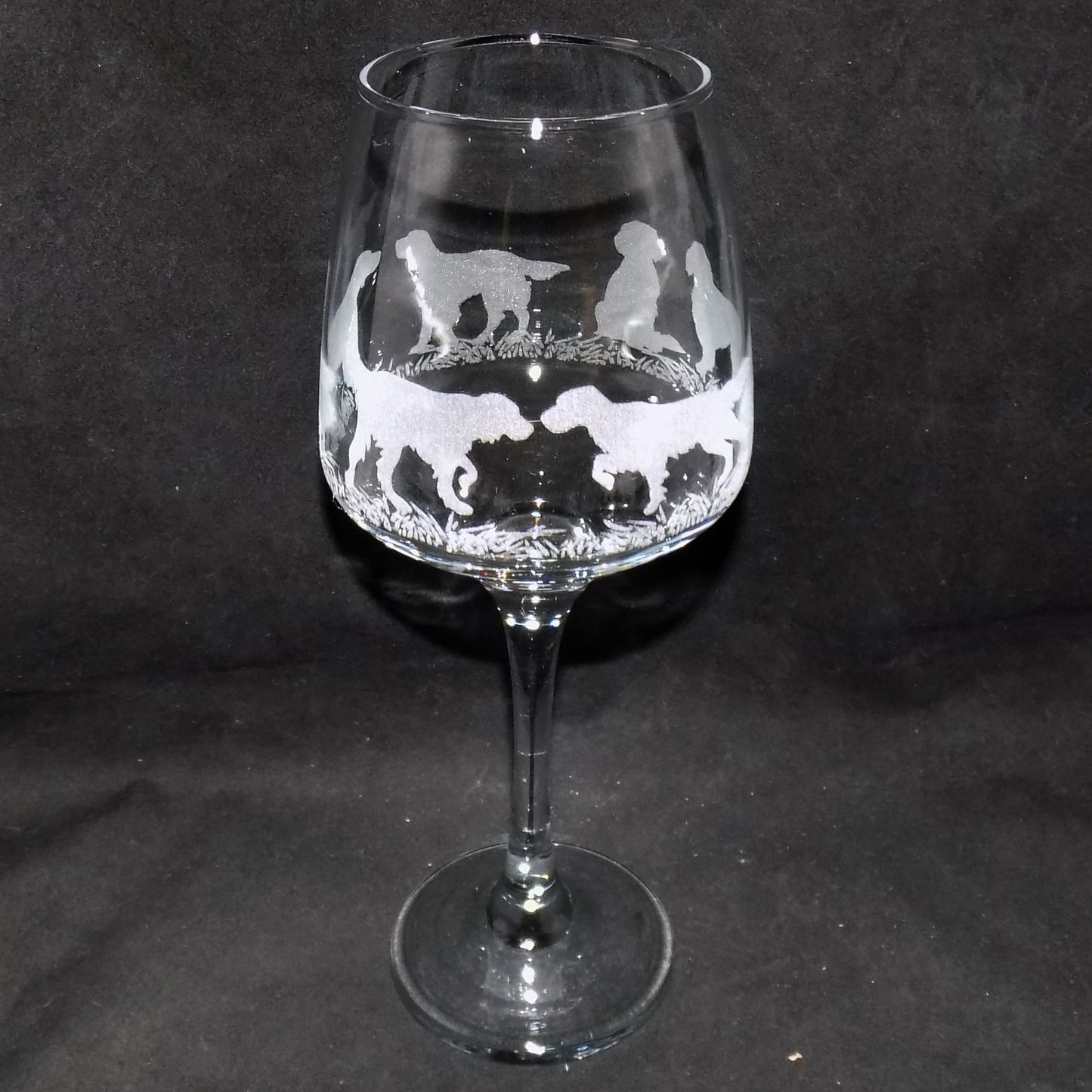 English Setter Stemmed Wine Glass