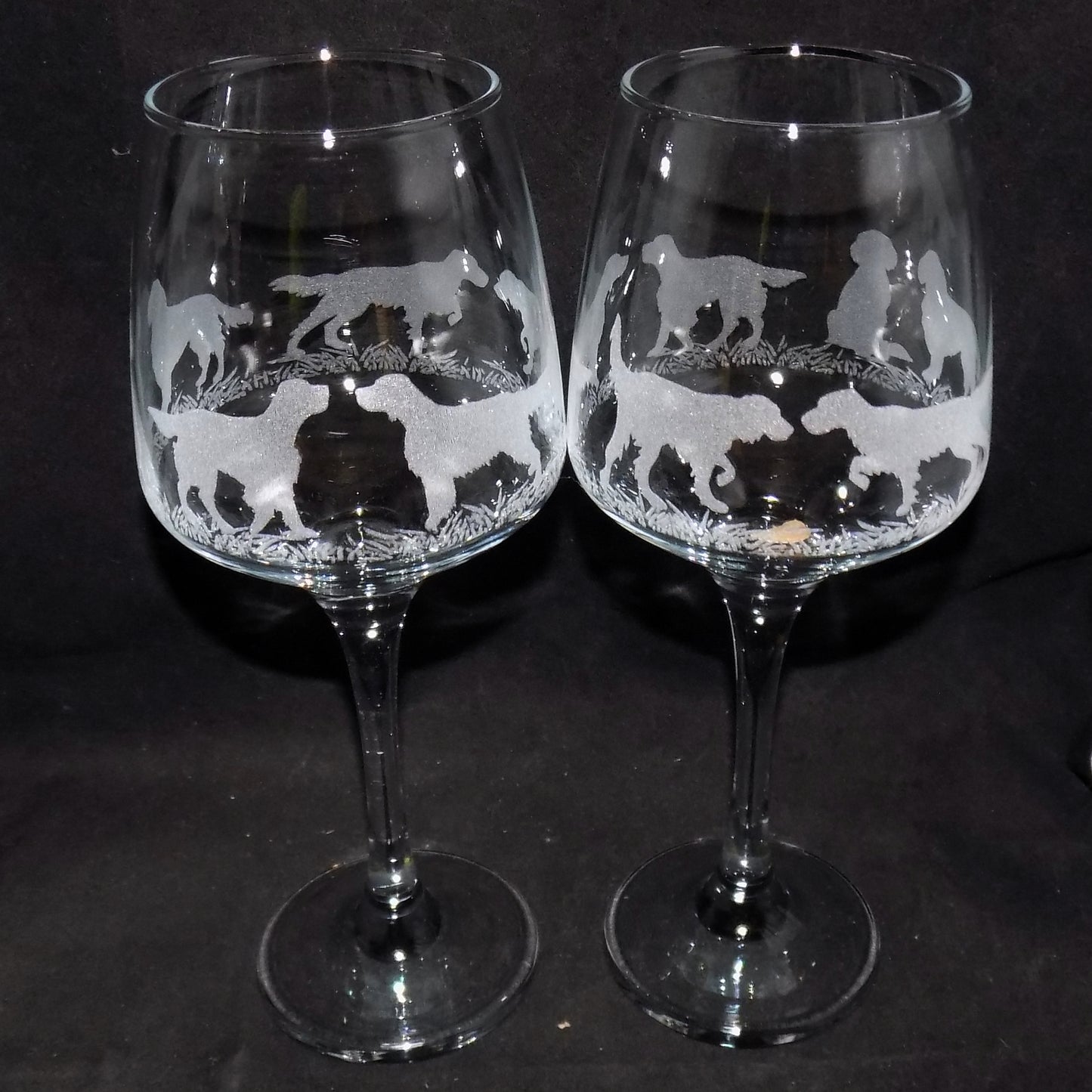 English Setter Stemmed Wine Glass