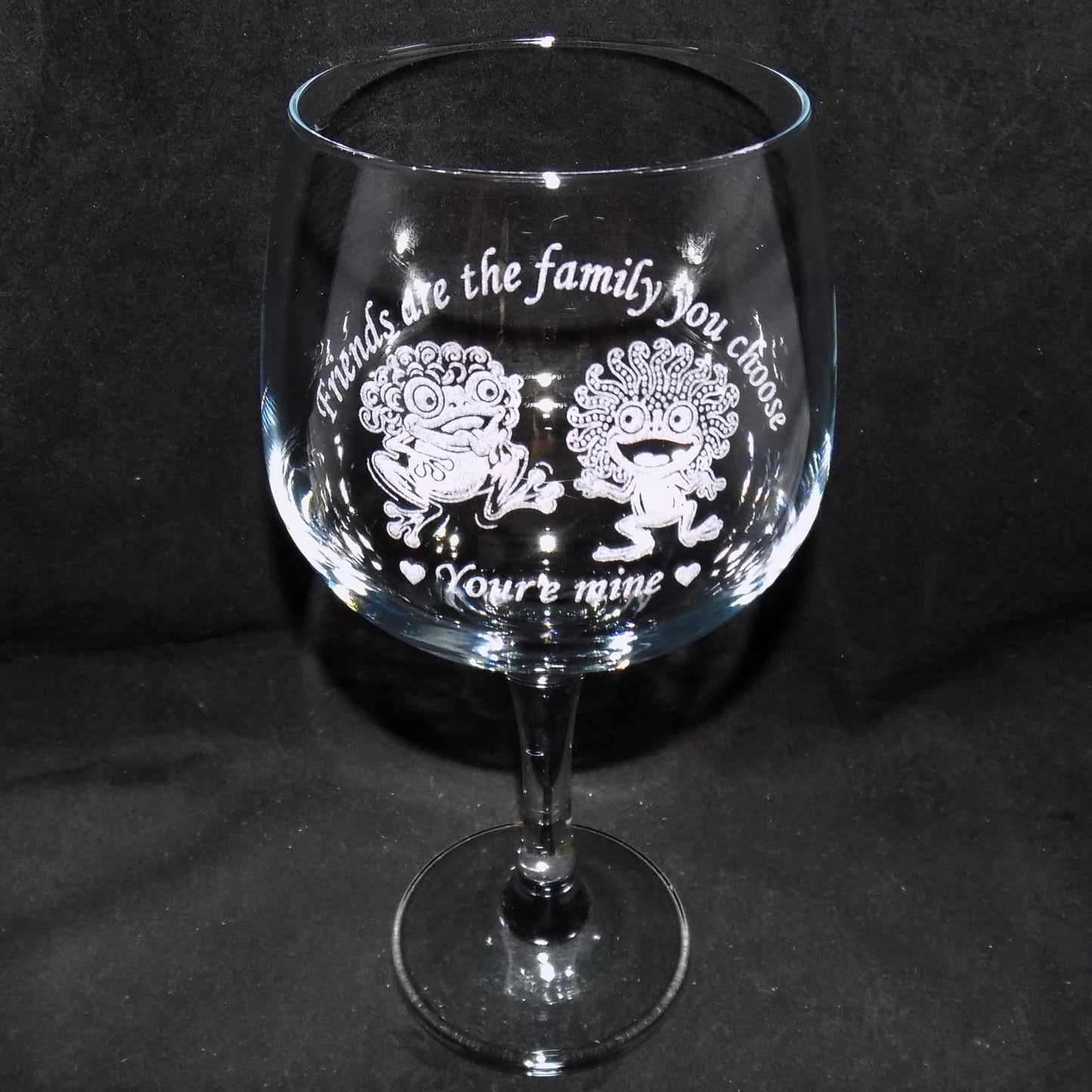 Froggy - Friends are Family Gin Glass