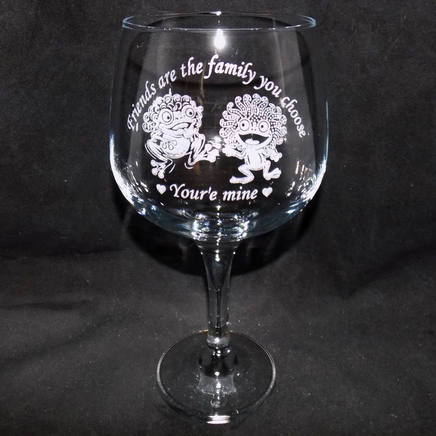 Froggy - Friends are Family Gin Glass