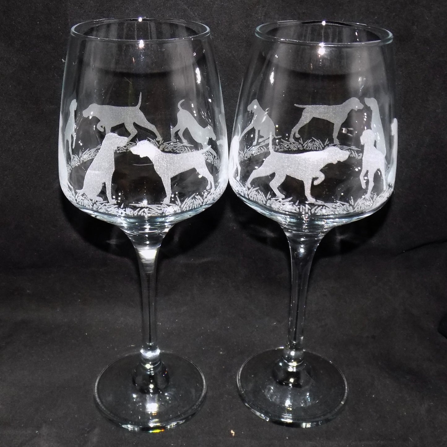 German Pointer Stemmed Wine Glass