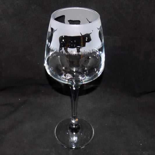 Highland Cow Stemmed Wine Glass