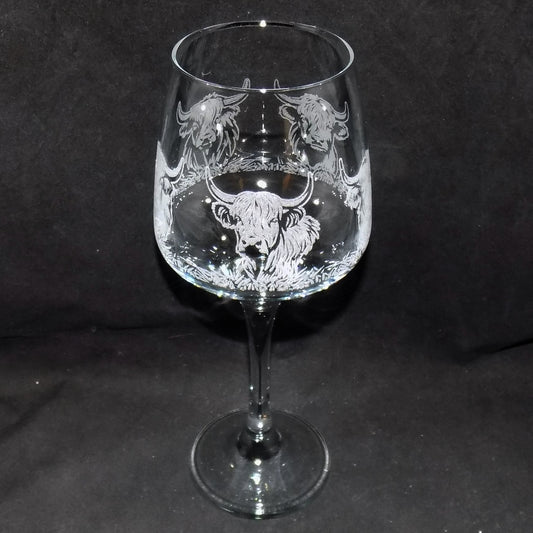 Highland Cow Stemmed Wine Glass