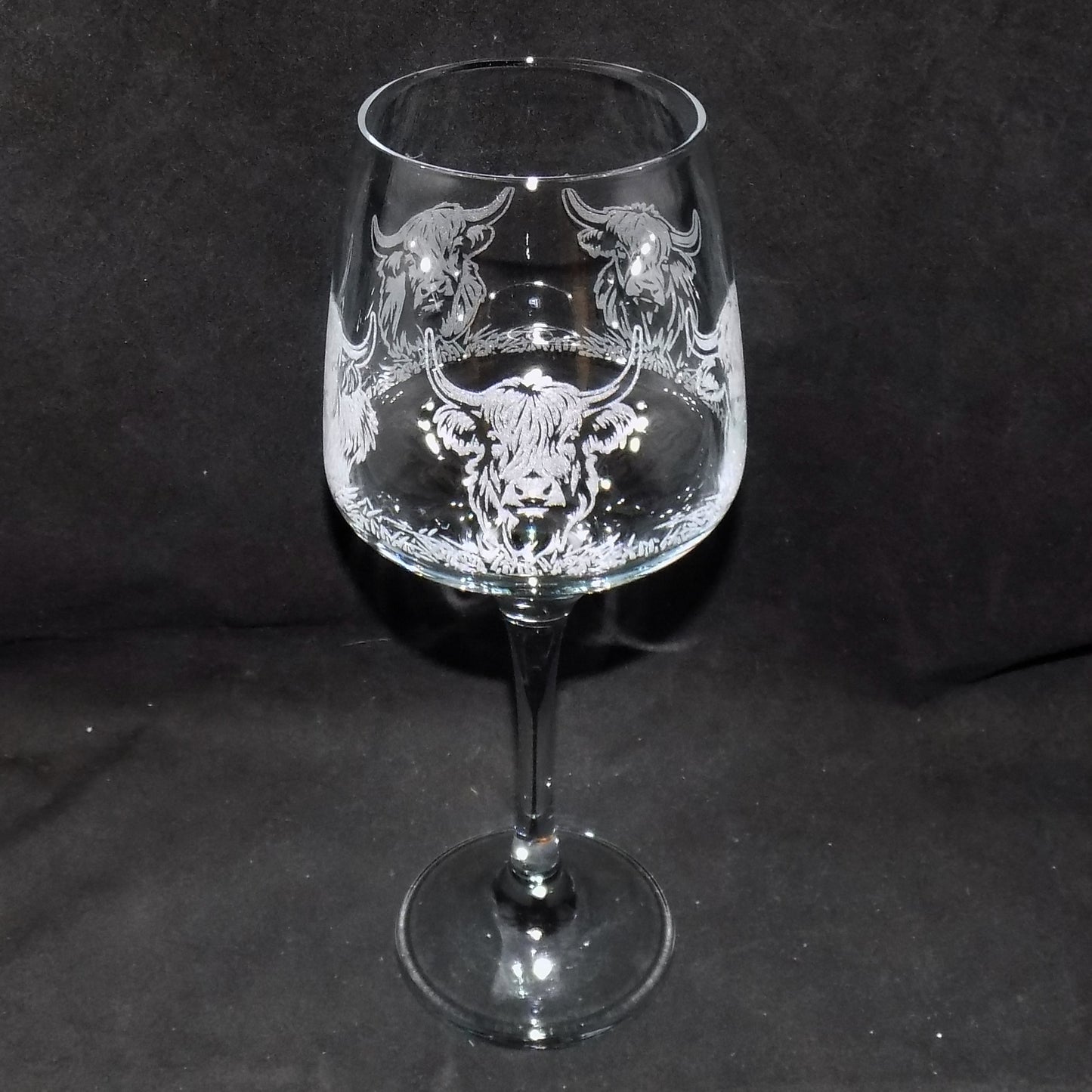 Highland Cow Stemmed Wine Glass