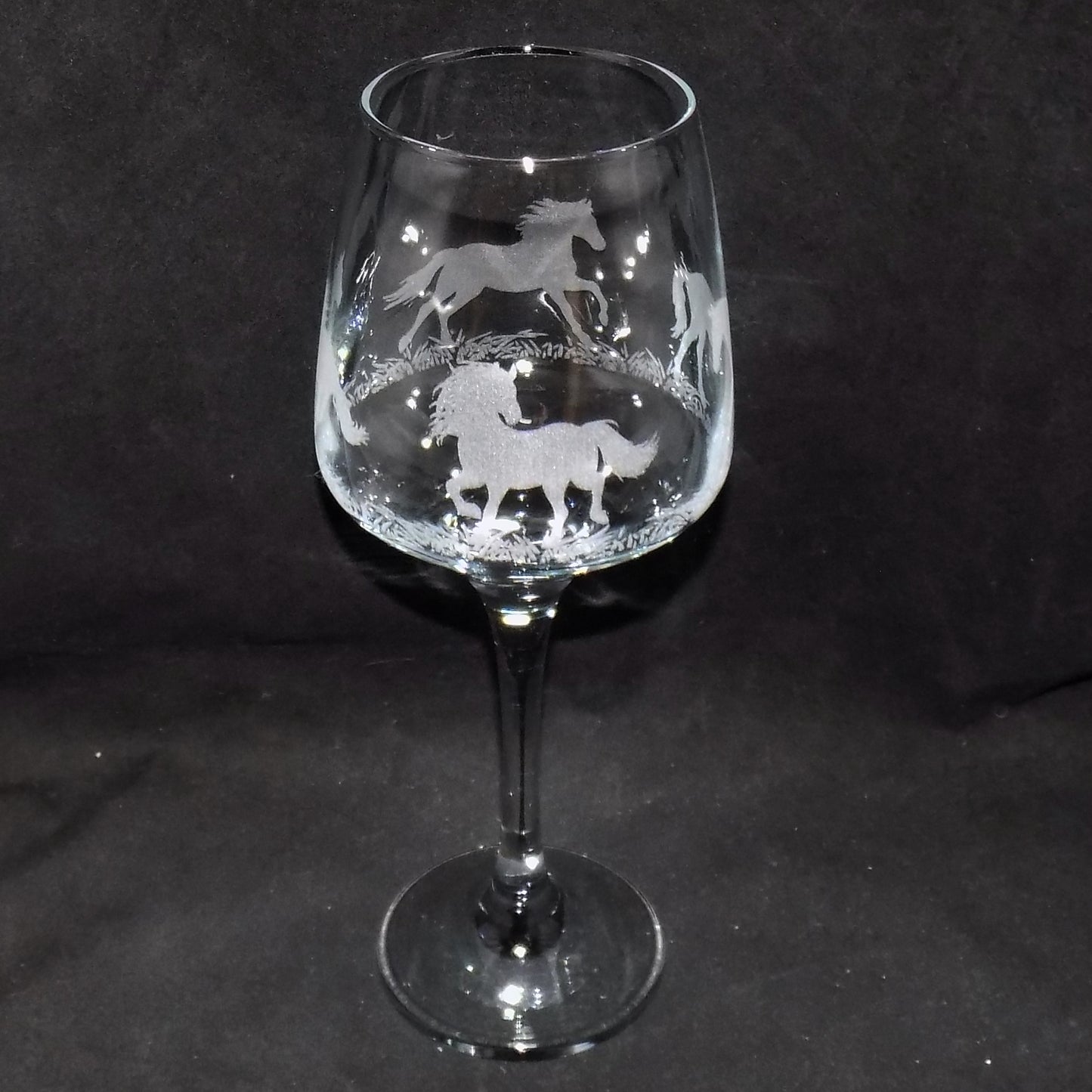 Horse Stemmed Wine Glass