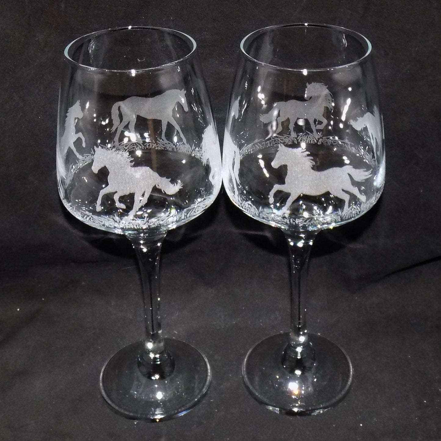 Horse Stemmed Wine Glass