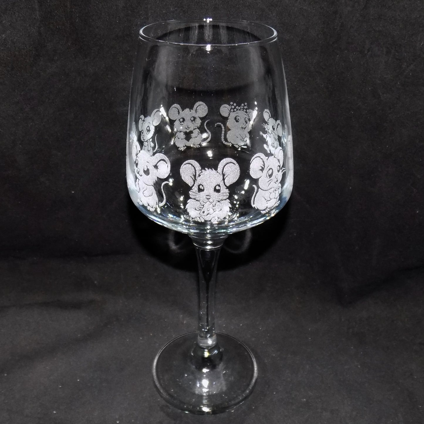 Mouse Stemmed Wine Glass