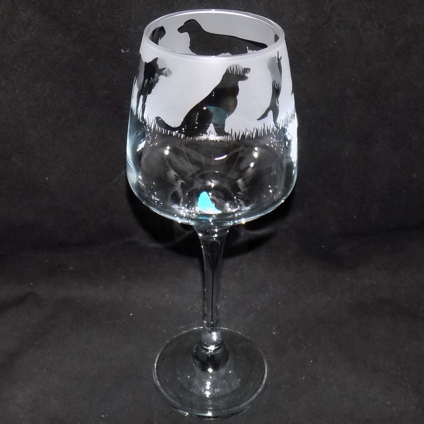 Golden Retriever Stemmed Wine Glass