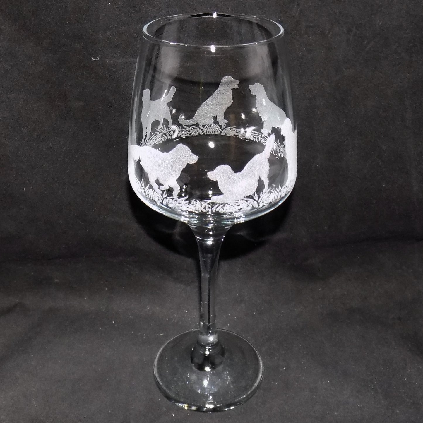 Golden Retriever Stemmed Wine Glass