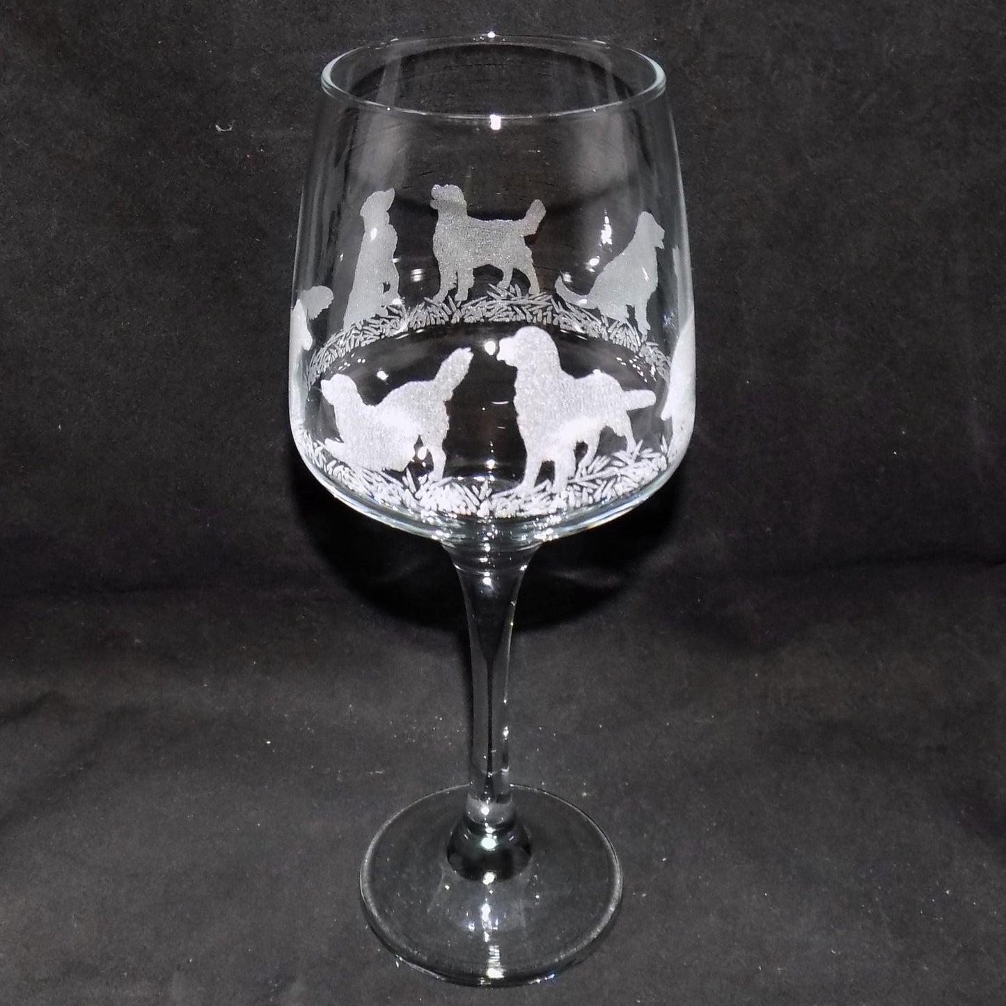 Golden Retriever Stemmed Wine Glass