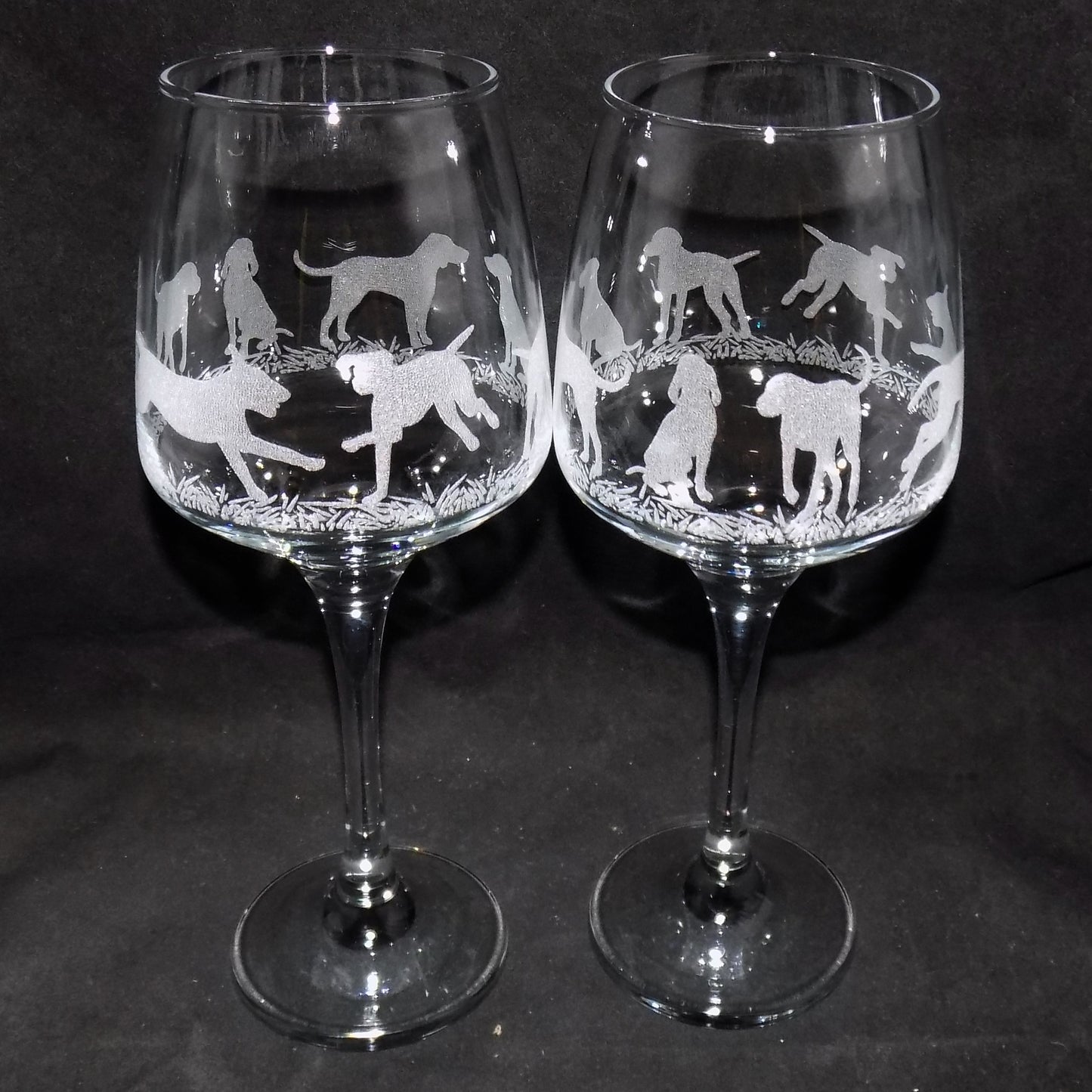 Hungarian Vizsla Stemmed Wine Glass