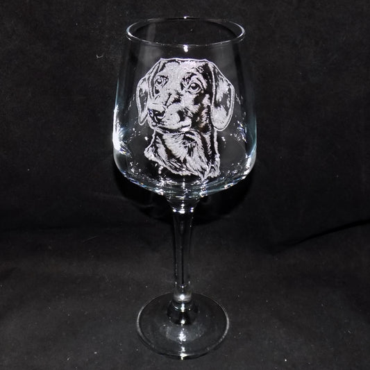 Dachshund Head Portrait Engraved Wine Glass