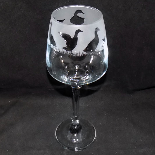 Duck Stemmed Wine Glass
