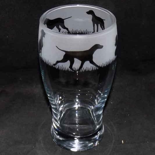 German Pointer Pint Glass